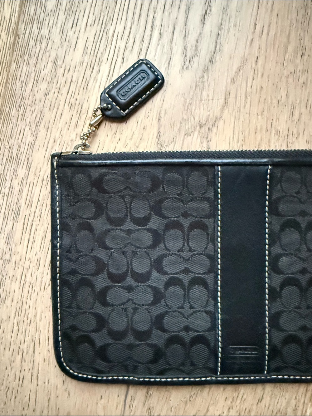 Vintage Y2K vintage Coach black-on-black signature jacquard wristlet pouch
